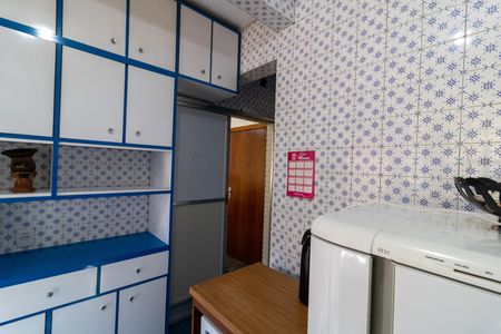 Apartamento à venda com 110m², 2 quartos e sem vaga Apartamento à venda com 110m², 2 quartos e sem vagaCozinha