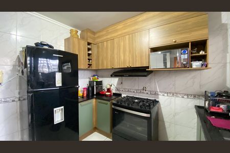 Casa de condomínio à venda com 125m², 2 quartos e 2 vagas Casa de condomínio à venda com 125m², 2 quartos e 2 vagasCozinha