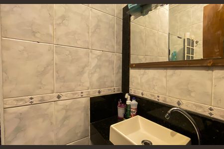 Casa de condomínio à venda com 125m², 2 quartos e 2 vagas Casa de condomínio à venda com 125m², 2 quartos e 2 vagasBanheiro da Suíte 2
