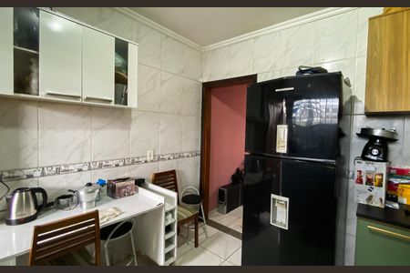Casa de condomínio à venda com 125m², 2 quartos e 2 vagas Casa de condomínio à venda com 125m², 2 quartos e 2 vagasCozinha