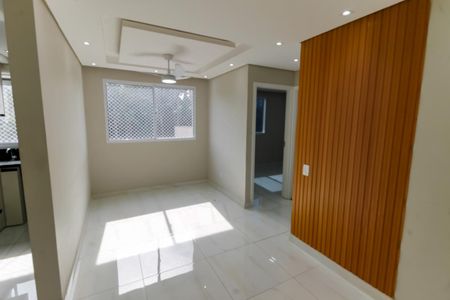 Sala de apartamento à venda com 2 quartos, 48m² em Jardim Paris, São Paulo