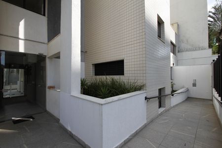 Apartamento para alugar com 80m², 3 quartos e 3 vagasEntrada