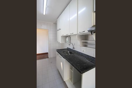 Apartamento à venda com 75m², 3 quartos e 2 vagas Apartamento à venda com 75m², 3 quartos e 2 vagasCozinha
