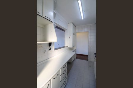 Apartamento à venda com 75m², 3 quartos e 2 vagas Apartamento à venda com 75m², 3 quartos e 2 vagasCozinha