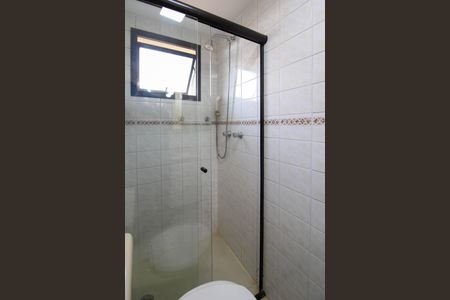 Apartamento à venda com 75m², 3 quartos e 2 vagas Apartamento à venda com 75m², 3 quartos e 2 vagasBanheiro Suíte