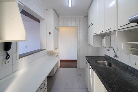 Apartamento à venda com 75m², 3 quartos e 2 vagas Apartamento à venda com 75m², 3 quartos e 2 vagasCozinha