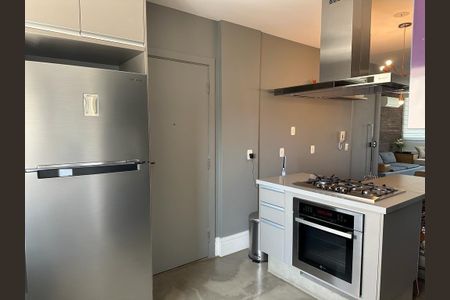 Apartamento para alugar com 131m², 2 quartos e 1 vaga
