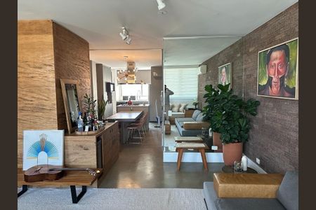 Apartamento para alugar com 131m², 2 quartos e 1 vaga
