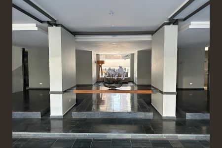 Apartamento para alugar com 131m², 2 quartos e 1 vaga