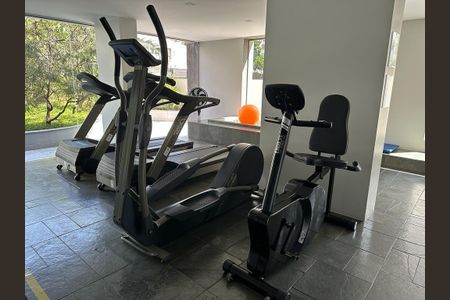 Apartamento para alugar com 131m², 2 quartos e 1 vaga