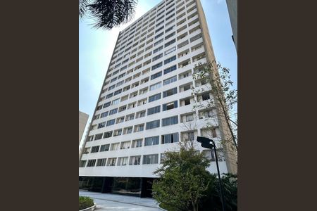 Apartamento para alugar com 131m², 2 quartos e 1 vaga
