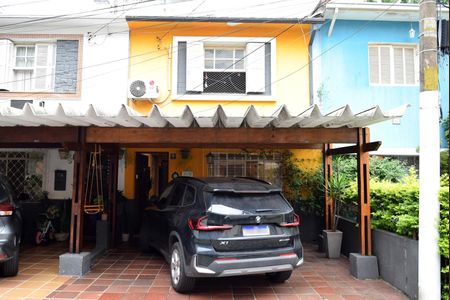 Fachada de casa para alugar com 2 quartos, 140m² em Perdizes, São Paulo