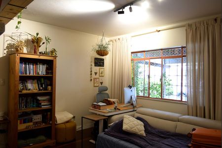 Sala de casa para alugar com 2 quartos, 140m² em Perdizes, São Paulo