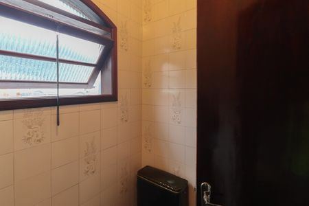 Casa à venda com 286m², 3 quartos e 3 vagas Casa à venda com 286m², 3 quartos e 3 vagasBanheiro da Suíte
