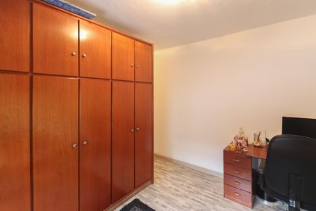Casa à venda com 286m², 3 quartos e 3 vagas Casa à venda com 286m², 3 quartos e 3 vagasv