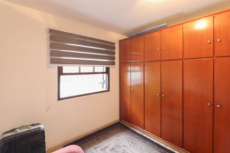 Casa à venda com 286m², 3 quartos e 3 vagas Casa à venda com 286m², 3 quartos e 3 vagasQuarto 2