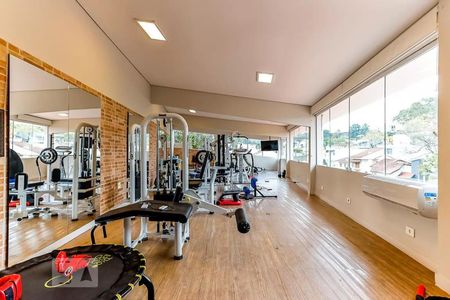 Casa de condomínio à venda com 600m², 4 quartos e 4 vagas Casa de condomínio à venda com 600m², 4 quartos e 4 vagasAcademia