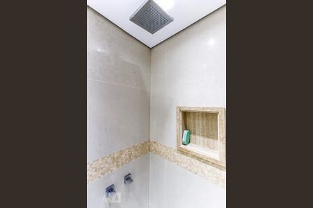 Casa de condomínio à venda com 600m², 4 quartos e 4 vagas Casa de condomínio à venda com 600m², 4 quartos e 4 vagasBanheiro