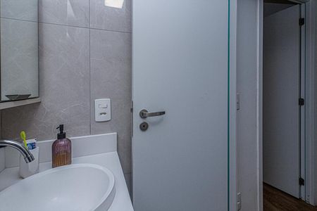 Apartamento à venda com 73m², 3 quartos e 1 vaga Apartamento à venda com 73m², 3 quartos e 1 vagabanheiro social_4