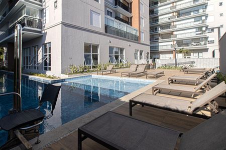 Apartamento à venda com 73m², 3 quartos e 1 vaga Apartamento à venda com 73m², 3 quartos e 1 vagapiscina_3