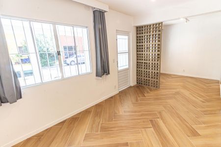 Sala de casa para alugar com 2 quartos, 83m² em Vila Maria Zelia, São Paulo