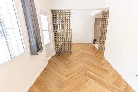 Sala de casa para alugar com 2 quartos, 83m² em Vila Maria Zelia, São Paulo