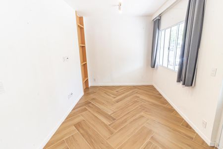 Sala de casa para alugar com 2 quartos, 83m² em Vila Maria Zelia, São Paulo