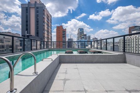 Studio para alugar com 25m², 1 quarto e sem vaga Studio para alugar com 25m², 1 quarto e sem vagaPiscina