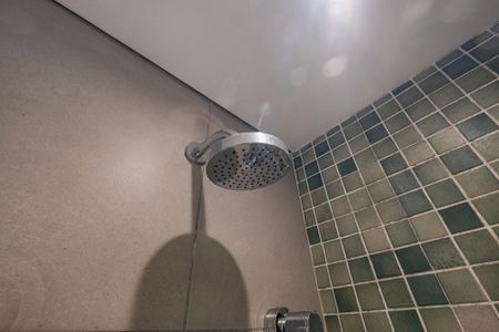 Studio para alugar com 25m², 1 quarto e sem vaga Studio para alugar com 25m², 1 quarto e sem vagaBanheiro