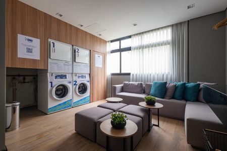 Studio para alugar com 25m², 1 quarto e sem vaga Studio para alugar com 25m², 1 quarto e sem vagaLavanderia