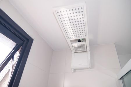 Apartamento para alugar com 38m², 2 quartos e sem vaga Apartamento para alugar com 38m², 2 quartos e sem vagaBanheiro