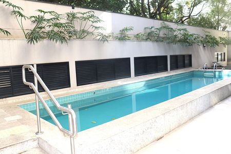 Apartamento à venda com 37m², 1 quarto e sem vagaPiscina