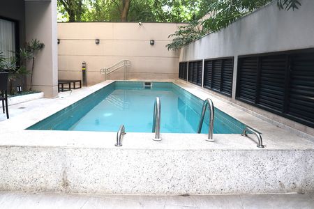 Apartamento à venda com 37m², 1 quarto e sem vagaPiscina