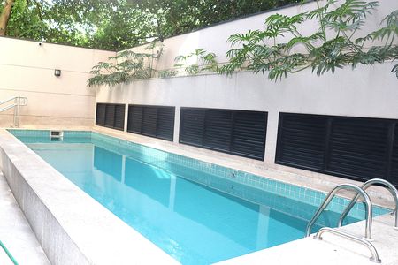 Apartamento à venda com 37m², 1 quarto e sem vagaPiscina