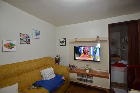 Apartamento para alugar com 45m², 2 quartos e 1 vagaSala
