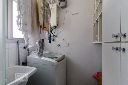 Apartamento à venda com 69m², 2 quartos e 1 vagaÁrea de Serviço