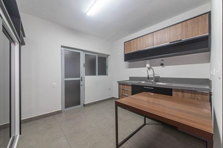 Casa à venda com 85m², 2 quartos e 1 vaga Casa à venda com 85m², 2 quartos e 1 vagaCozinha