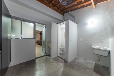 Casa à venda com 85m², 2 quartos e 1 vaga Casa à venda com 85m², 2 quartos e 1 vagaArea de Serviço - Quintal
