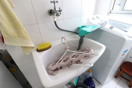 Apartamento para alugar com 48m², 2 quartos e 1 vagaÁrea de Serviço