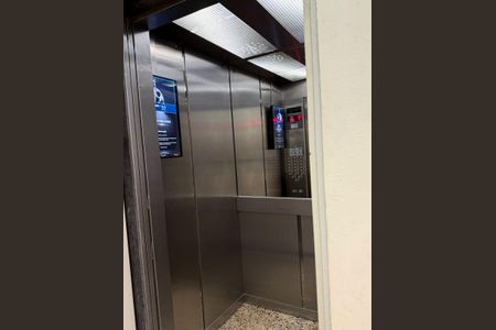 Apartamento à venda com 48m², 2 quartos e 1 vaga Apartamento à venda com 48m², 2 quartos e 1 vagaElevador