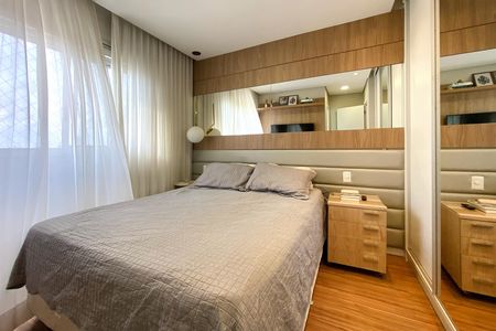 Apartamento à venda com 85m², 3 quartos e 2 vagas Apartamento à venda com 85m², 3 quartos e 2 vagasSuite 1
