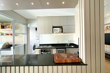 Apartamento à venda com 85m², 3 quartos e 2 vagas Apartamento à venda com 85m², 3 quartos e 2 vagasBanmcada da Cozinha
