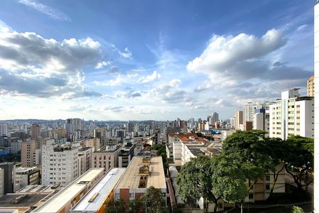 Apartamento à venda com 85m², 3 quartos e 2 vagas Apartamento à venda com 85m², 3 quartos e 2 vagasVista da Suite 1