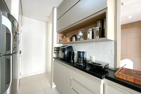 Apartamento à venda com 85m², 3 quartos e 2 vagas Apartamento à venda com 85m², 3 quartos e 2 vagasCozinha