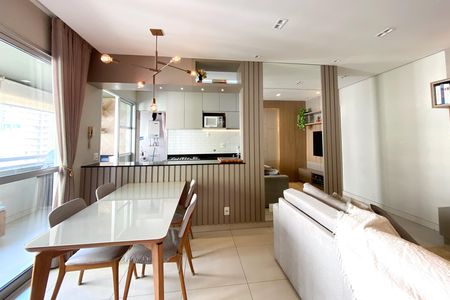 Apartamento à venda com 85m², 3 quartos e 2 vagas Apartamento à venda com 85m², 3 quartos e 2 vagasSala