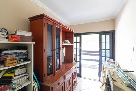 Casa para alugar com 320m², 4 quartos e 2 vagas Casa para alugar com 320m², 4 quartos e 2 vagasQuarto 4