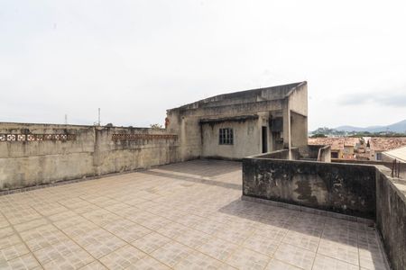 Casa para alugar com 320m², 4 quartos e 2 vagas Casa para alugar com 320m², 4 quartos e 2 vagasTerraço