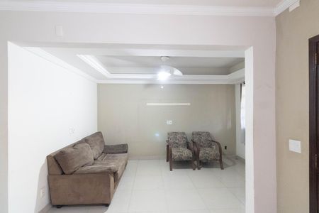 Sala de casa para alugar com 4 quartos, 320m² em Campo Grande, Rio de Janeiro