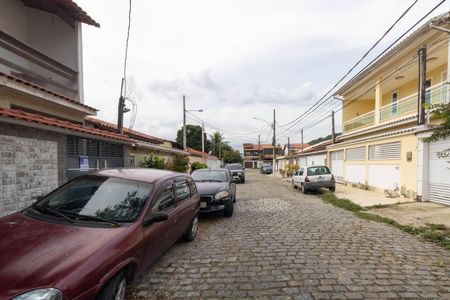 Casa para alugar com 320m², 4 quartos e 2 vagas Casa para alugar com 320m², 4 quartos e 2 vagasVista da Rua