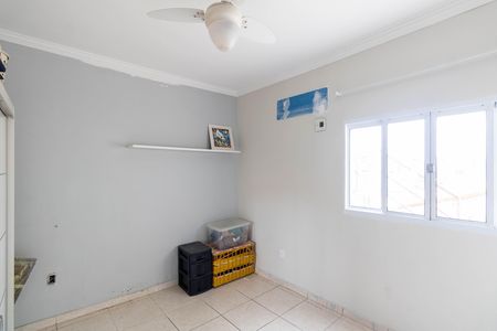 Casa para alugar com 320m², 4 quartos e 2 vagas Casa para alugar com 320m², 4 quartos e 2 vagasQuarto 2